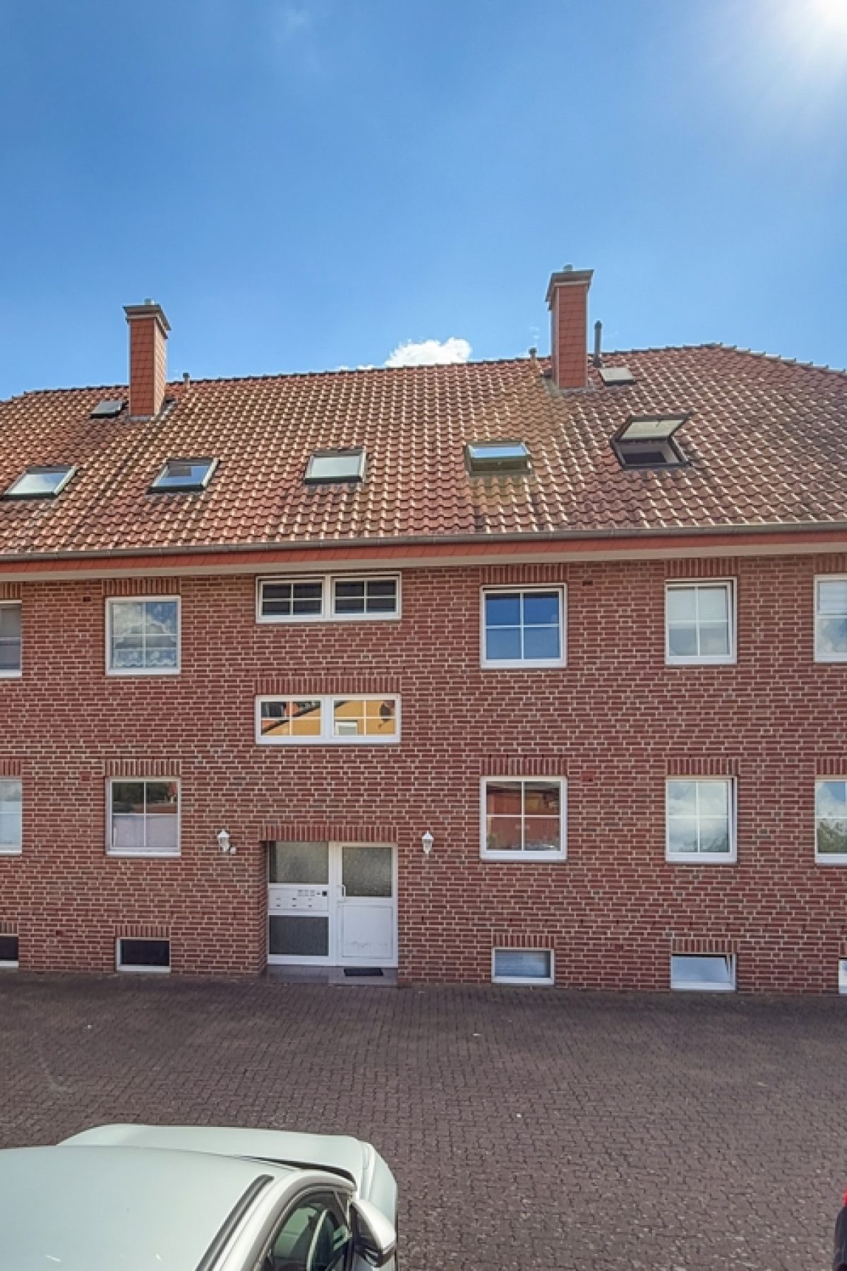 Mehrfamilienhaus in Lahstedt-Adenstedt – Foto 3 von 9
